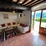 Patrizia Villa Cortona